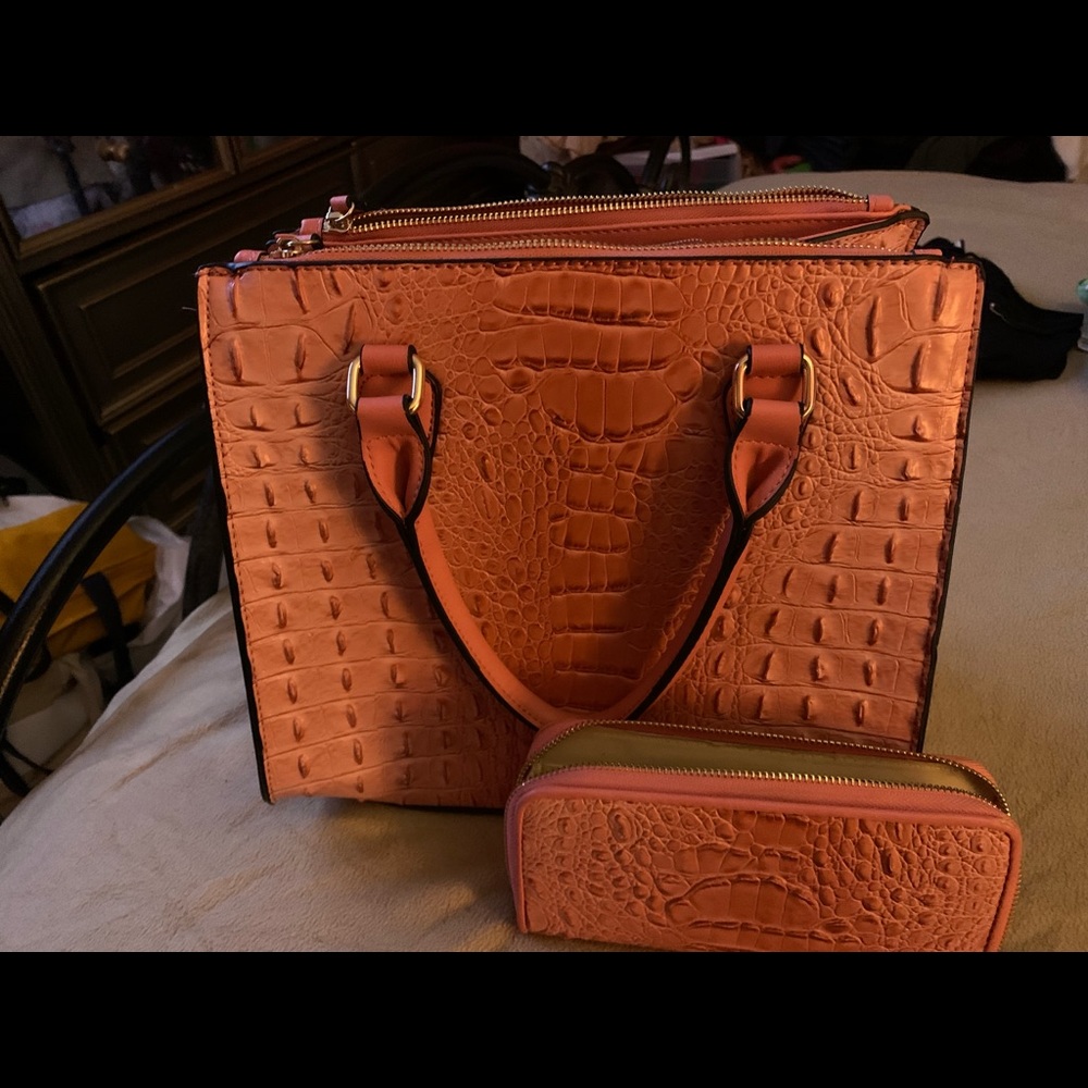 Handbag